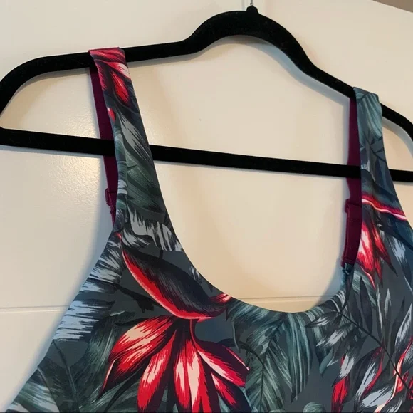 Lole | Floral Sports Bra - Picture 2 of 15